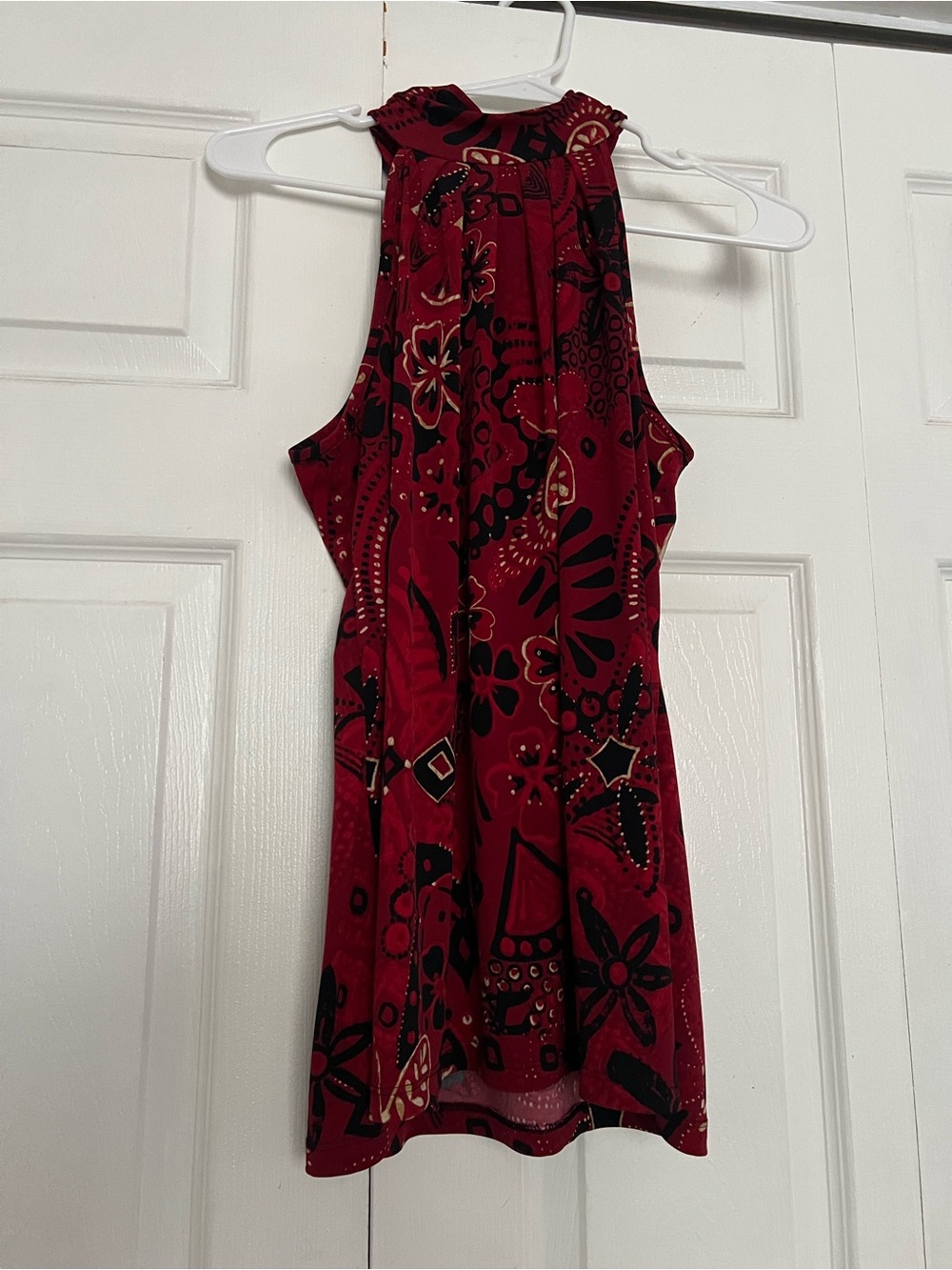 Red Printed High-Neck Sleeveless Women's Top